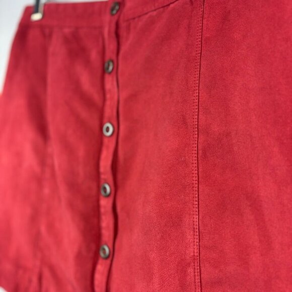 Hollister Button-Front Skirt - Picture 2 of 6